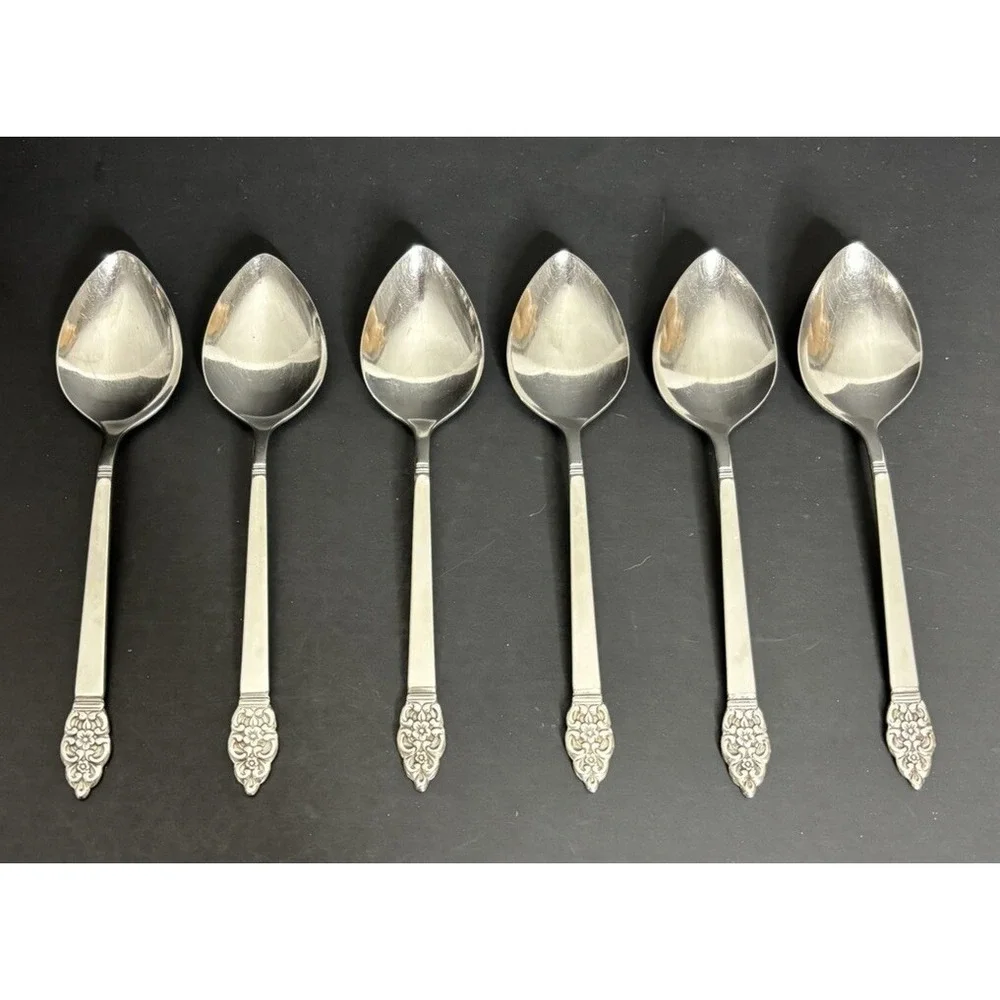 6 Oneida Nordic Crown Oval Soup Spoon 6 3/4